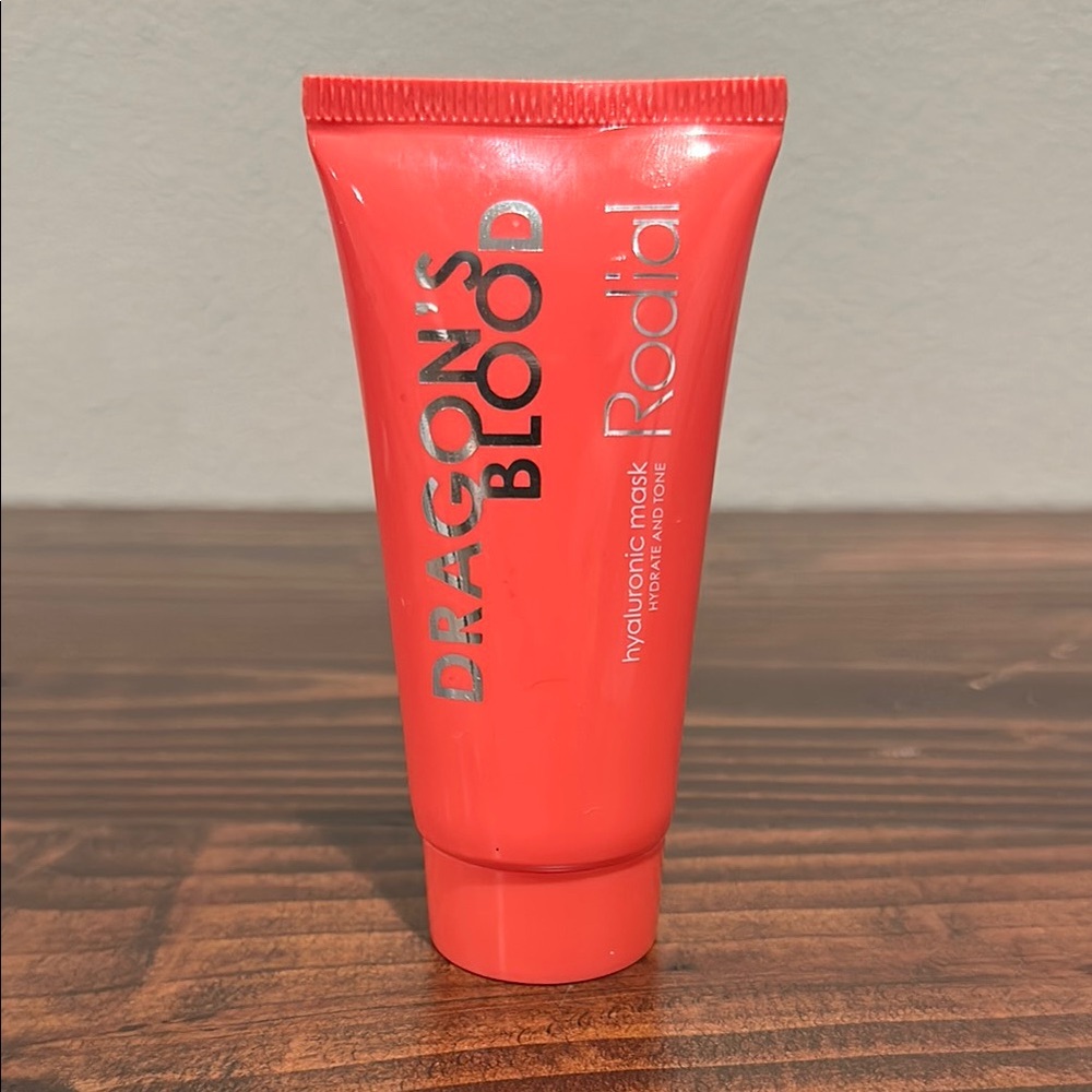 Rodial Dragon's Blood Hyaluronic Mask